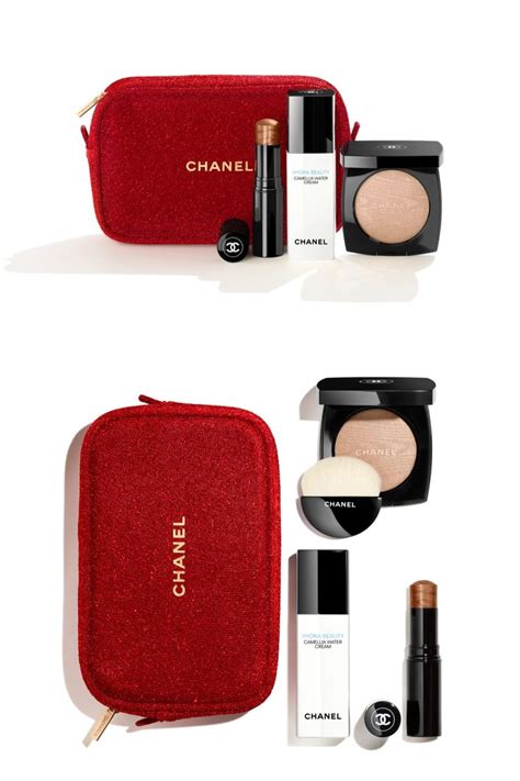 chanel makeup bag price|chanel makeup bag gift set.